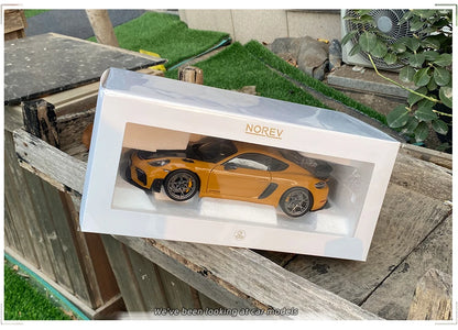 1/18 Porsche 718 Cayman GT4 RS Weissach Pack 2023