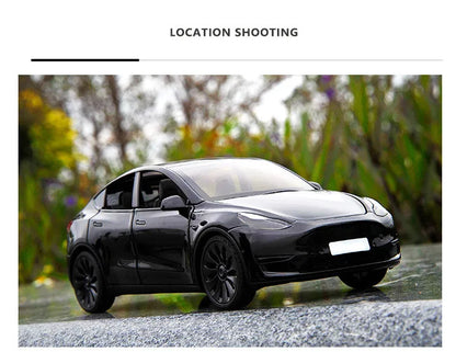 1:24 Tesla Model Y