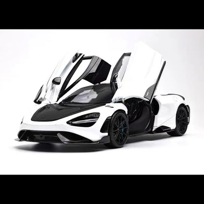 1:18 McLaren 765LT