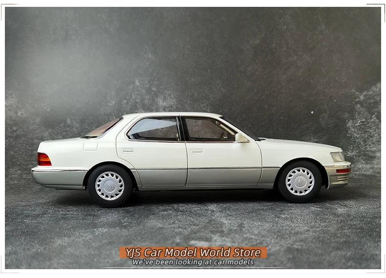 1:18 Lexus LS400