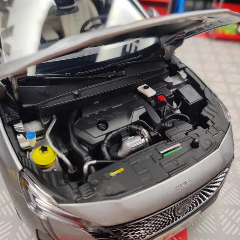 1:18 Peugeot 408