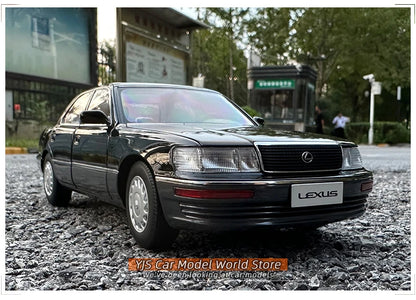 1:18 Lexus LS400