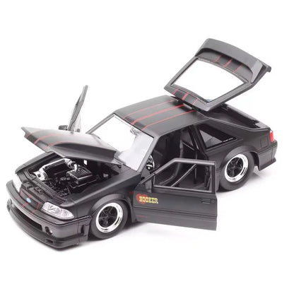 1:24 Mustang GT 1989