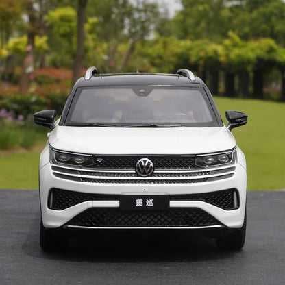 1:18 Volkswagen Touche Model Tavebdor
