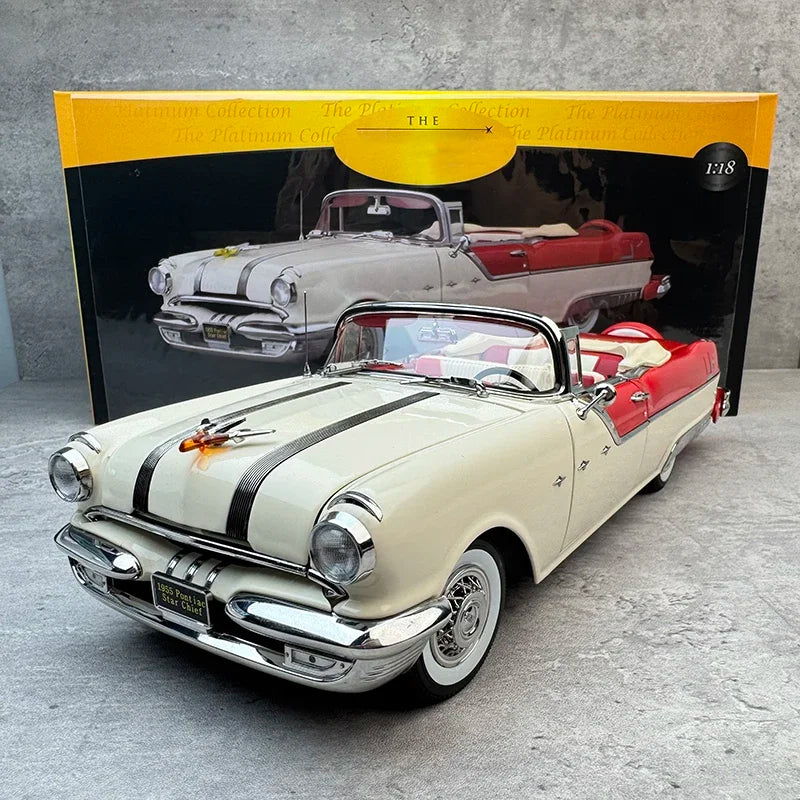 1:18 1955 Pontiac Star Chief Platinum Edition