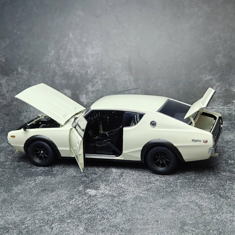1:18 Nissan Skyline 2000 GT-R (KPGC110)