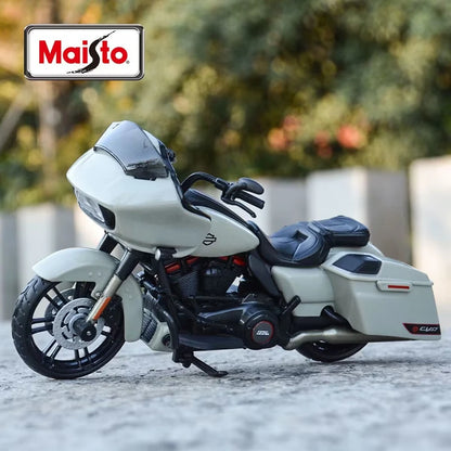 1:18 Harley CVO Road Glide 2018