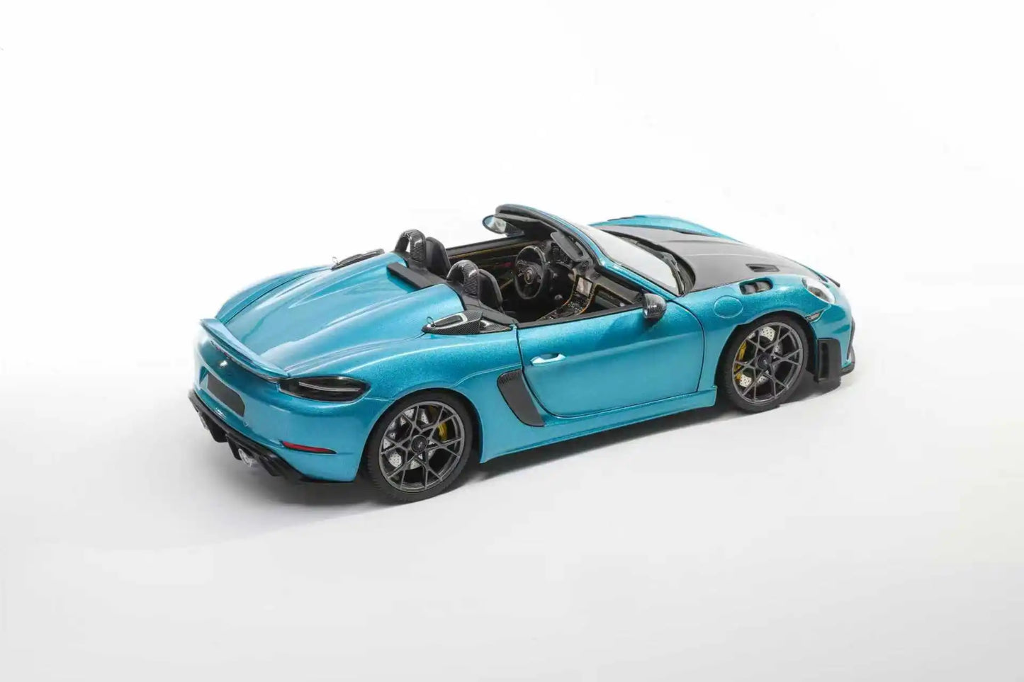 1:18 Porsche 718 Spyder
