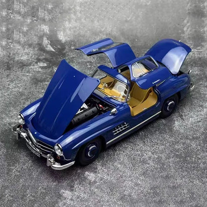1:18 Mercedes-Benz 300SL Gullwing W198 1954