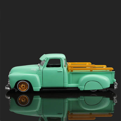1:24 1950 Chevrolet 3100 Pickup