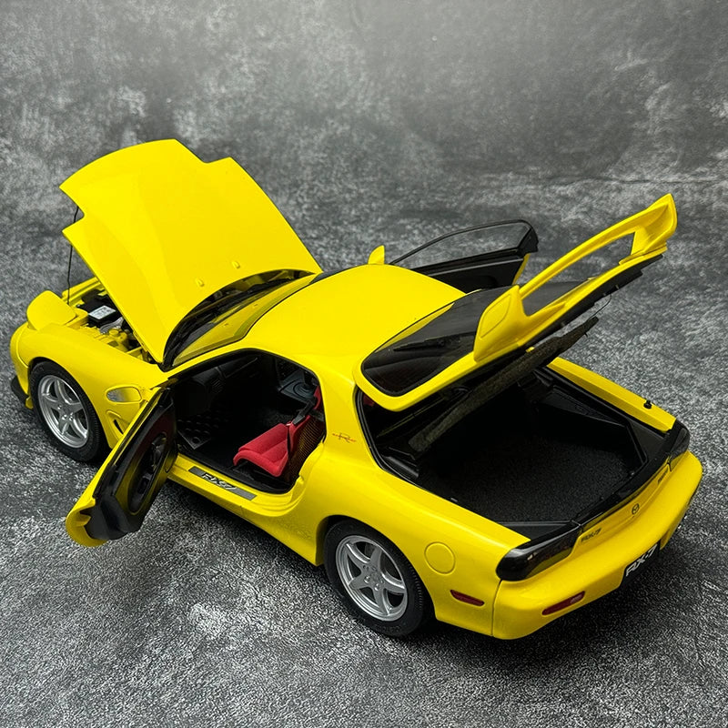 1:18 Mazda RX7 SPIRIT R