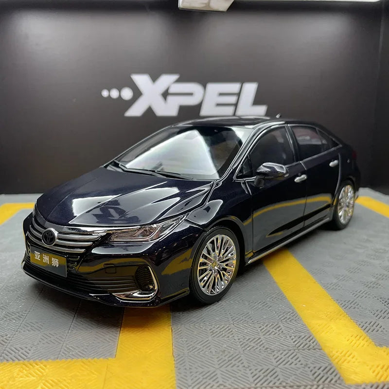 1:18 Toyota 2021 Allion