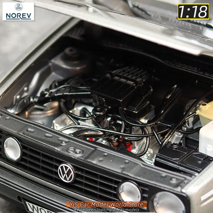 1:18 Volkswagen 1989 Golf Champion