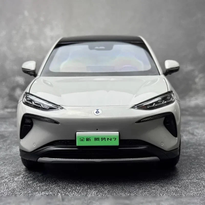 1:18 BYD Denza N7