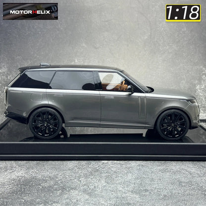 1:18 Range Rover