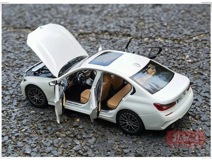 1:18 BMW 3 Series G20 330i 2019