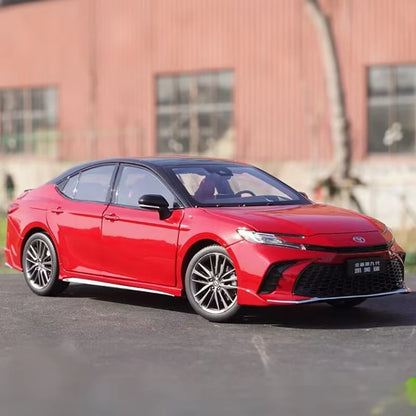 1:18 Toyota Camry