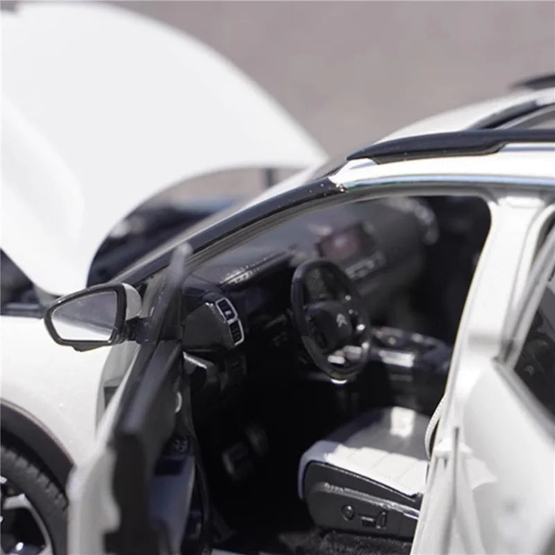 1:18 Citroen C5 AIRCROSS