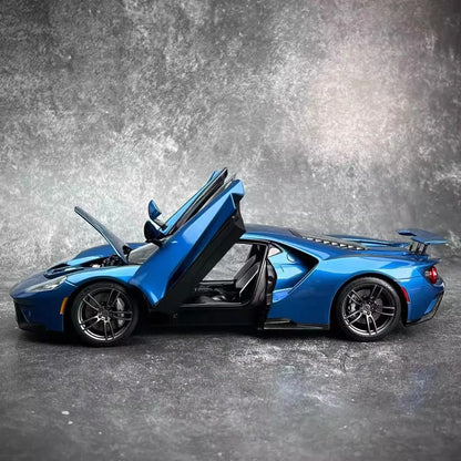 1:18  FORD GT 2017