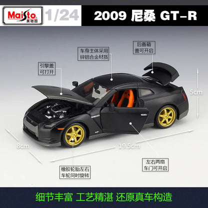 1:24 Nissan 2009 GT-R