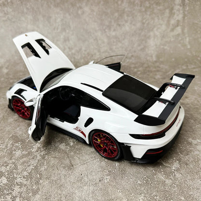 1:18 2022 Porsche 911 992 GT3 RS