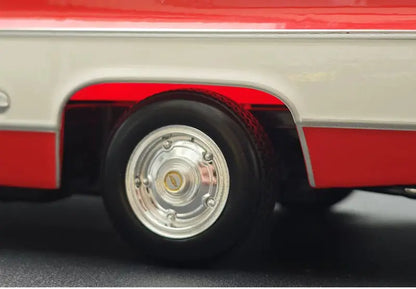 1:18 1974 Chevrolet C10 Cheyenne