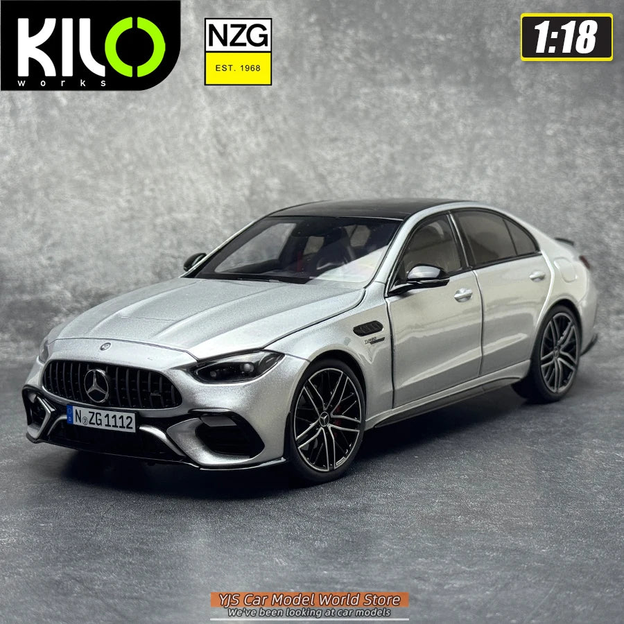 1:18 Mercedes-Benz C63