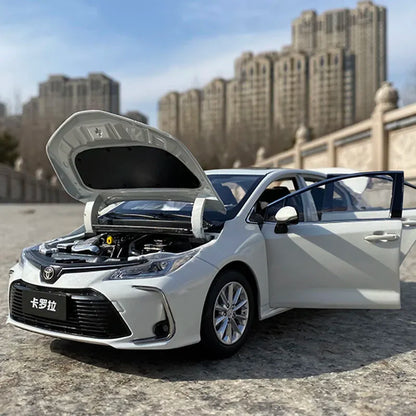 1:18 Toyota Corolla