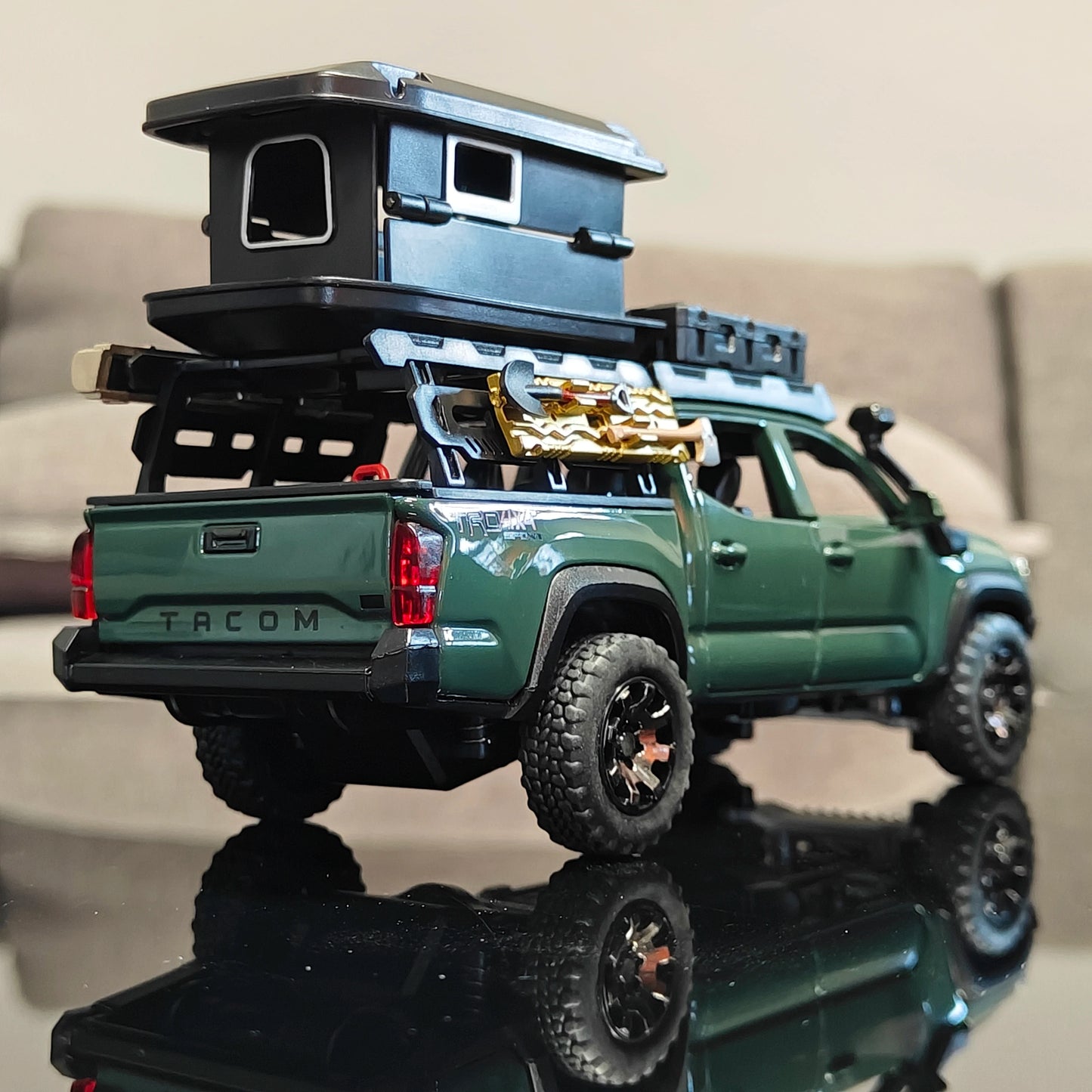 1:32 Toyota Tacoma TRO Off Road