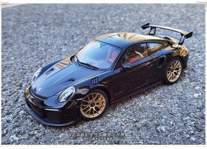 1:18 Porsche 911 (911.2) GT2 RS