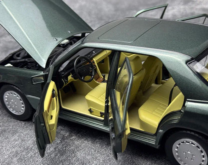 1:18 Mercedes-Benz  230E W124 1990
