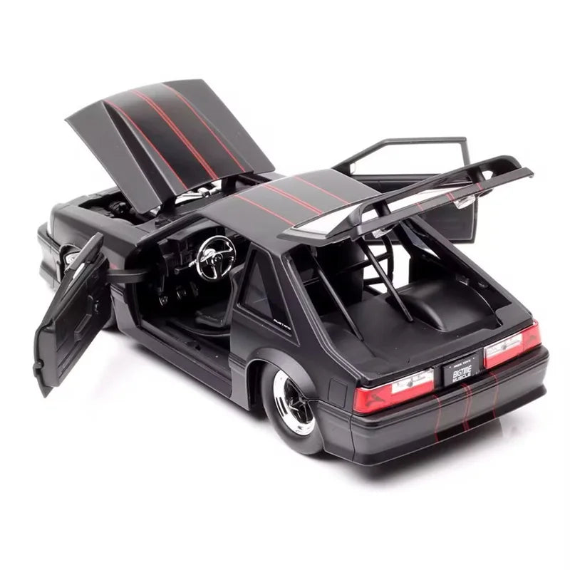 1:24 Mustang GT 1989