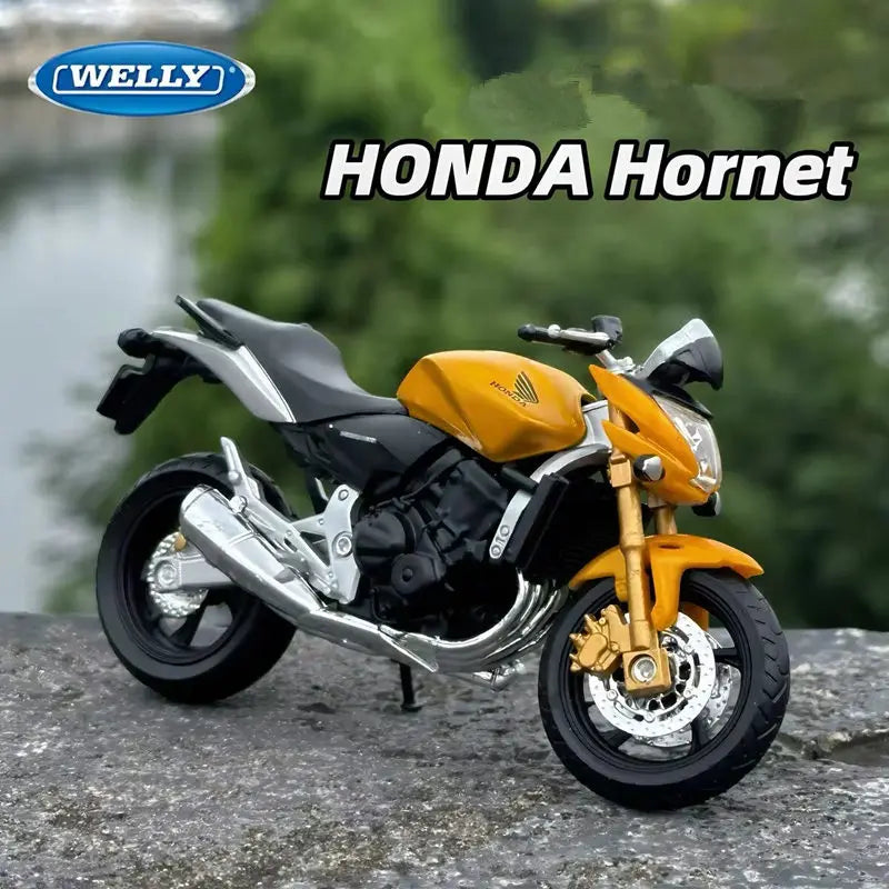 1:18 HONDA CB600F Hornet