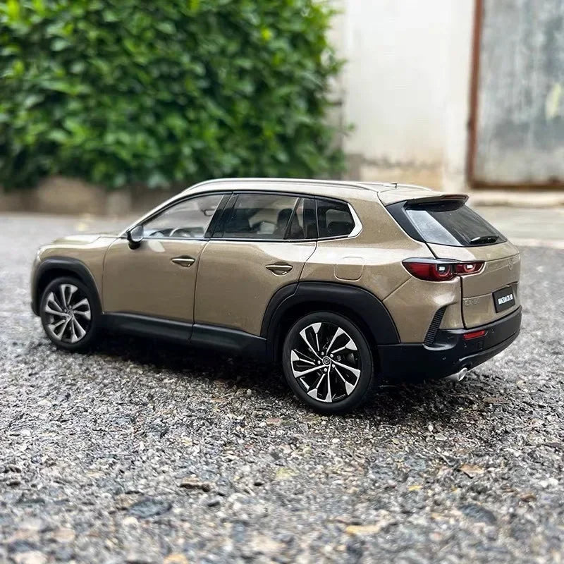 1:18 Mazda CX-50 2023