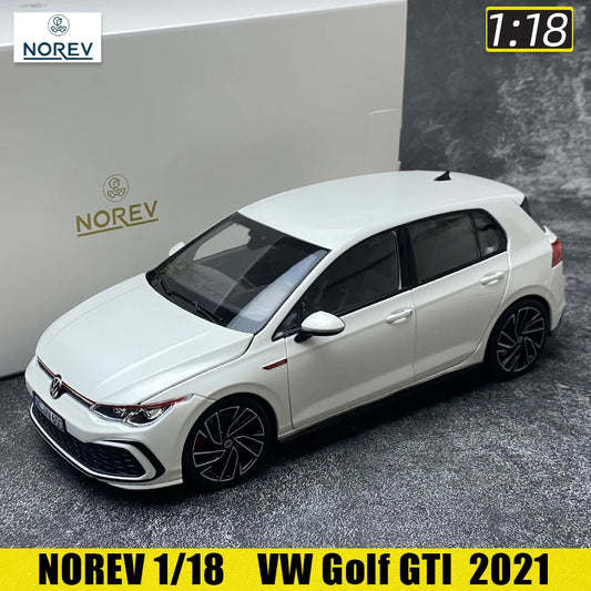 1:18 Volkswagen Golf GTI 2021