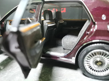 1:18 Toyota Century