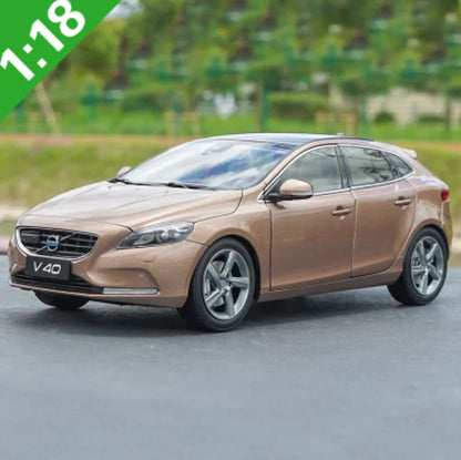 1:18 Volvo V40 2016