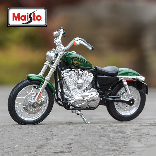 1:12 2013 Harley XL 1200V SEVENTY-TWO