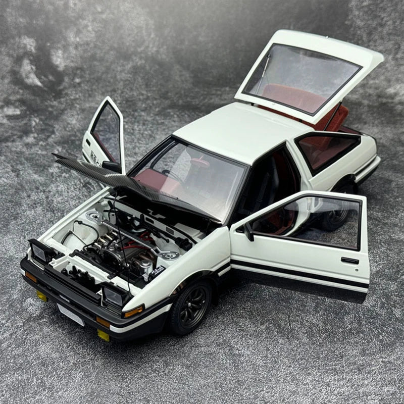 1:18 Toyota AE86 Trueno Initial D
