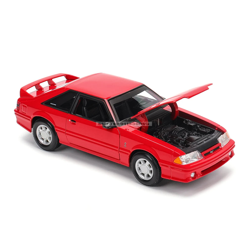 1:24 1993 Ford Mustang SVT Cobra