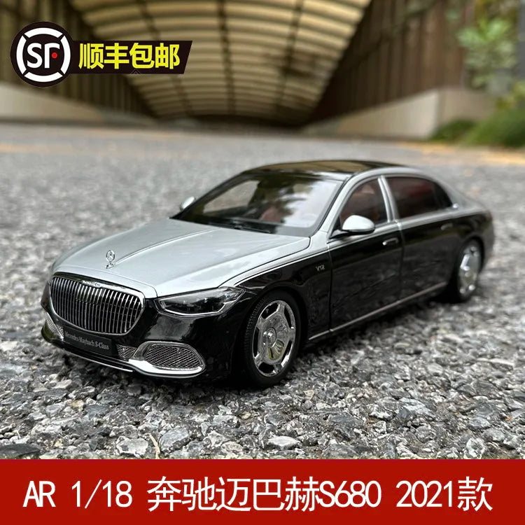 1:18 Mercedes-Benz Maybach S-Class S680 2021