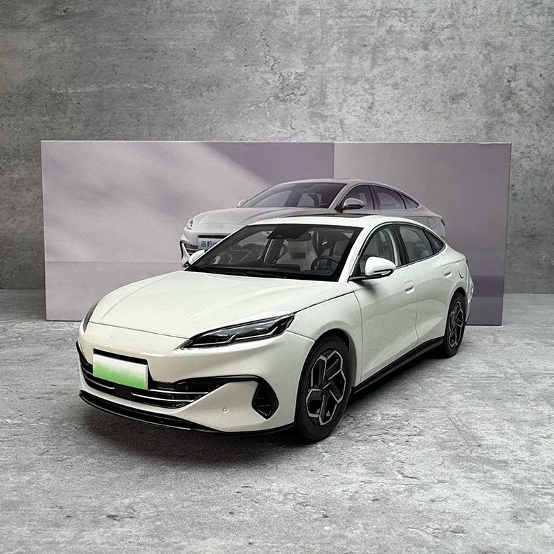 1:18 BYD Seal