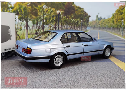 1:18 BMW 7 Series E32 730i 1986