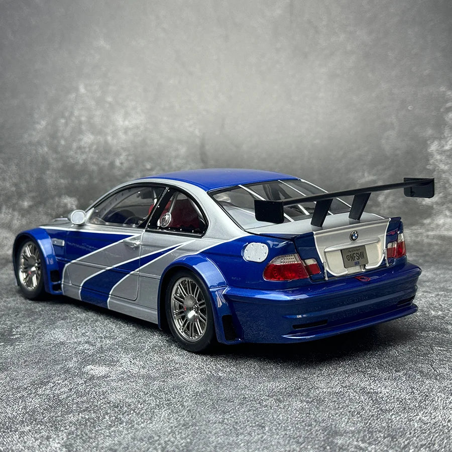 1:18 BMW M3 GTR E46