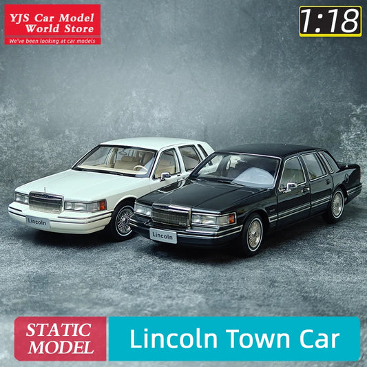 1:18 Lincoln TOWN CAR