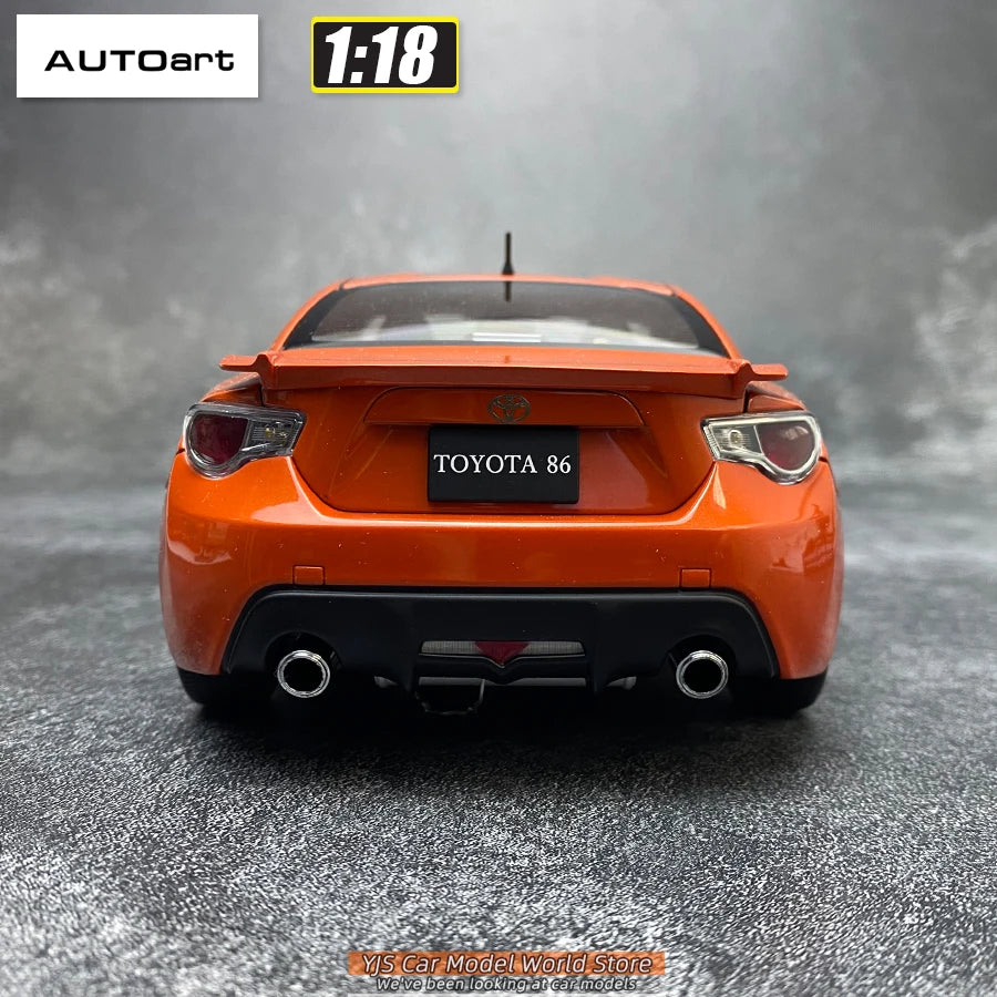 1:18 Toyota 86GT