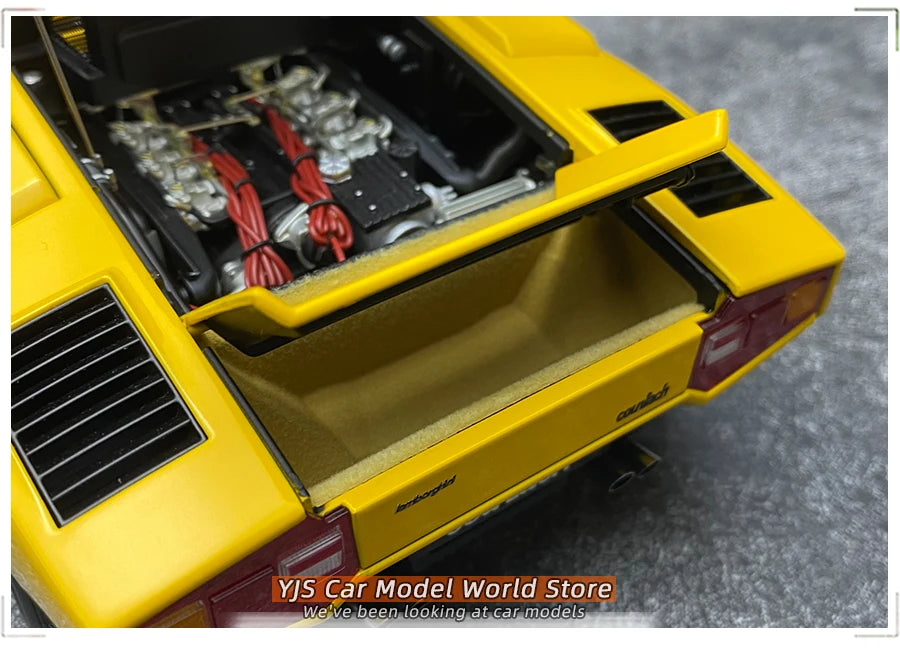 1:18 Lamborghini Countach LP400