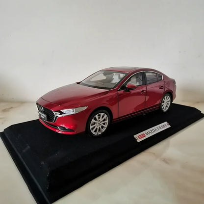 1:18 MAZDA 3 AXELA