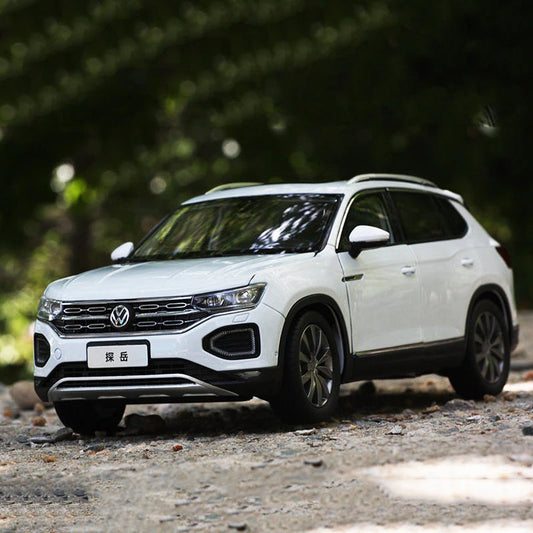 1:18 Volkswagen TAYRON
