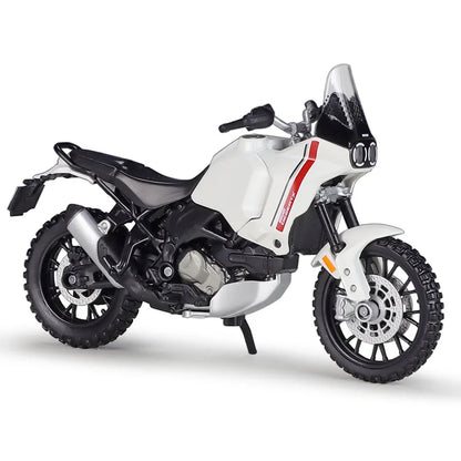 1:18 Ducati Desert X Mock Up